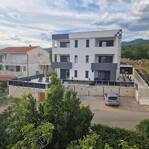 Vila Vita Novi Vinodolski